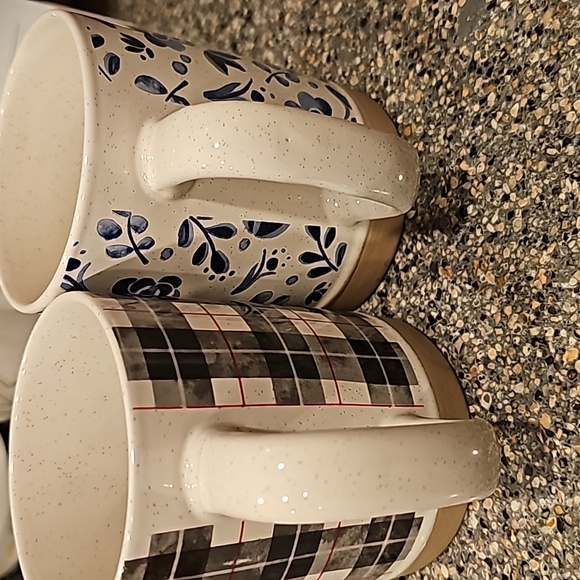 2 STUNNING POTTERS CORNER MUGS - Picture 6 of 8